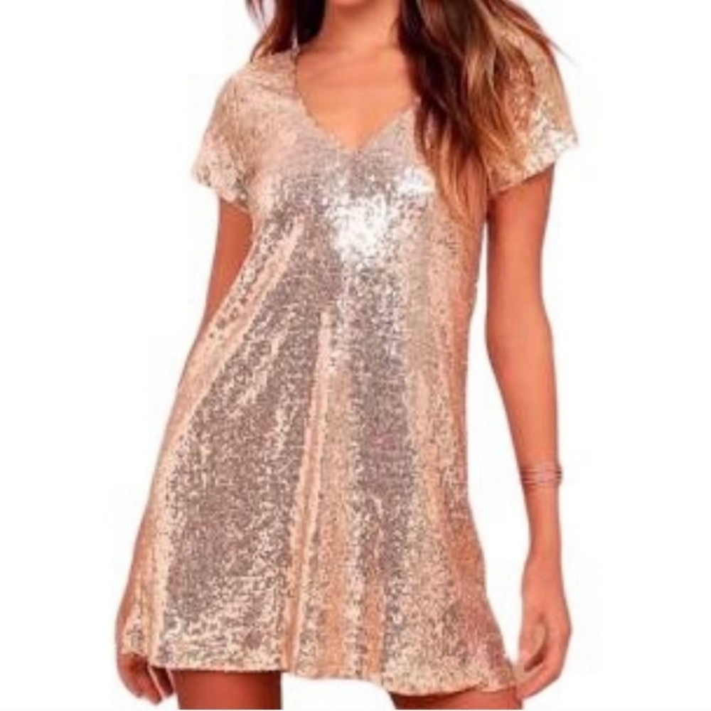 Lulu's, Rose Gold Sequin Shift Dress, Size Small‎